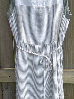 Linen Sun Dress goes to work, play or in-between. Sleeveless w side zip